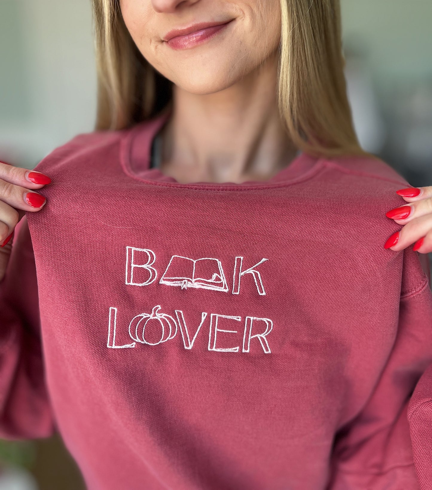 Book Lover Sweatshirt(discounted)