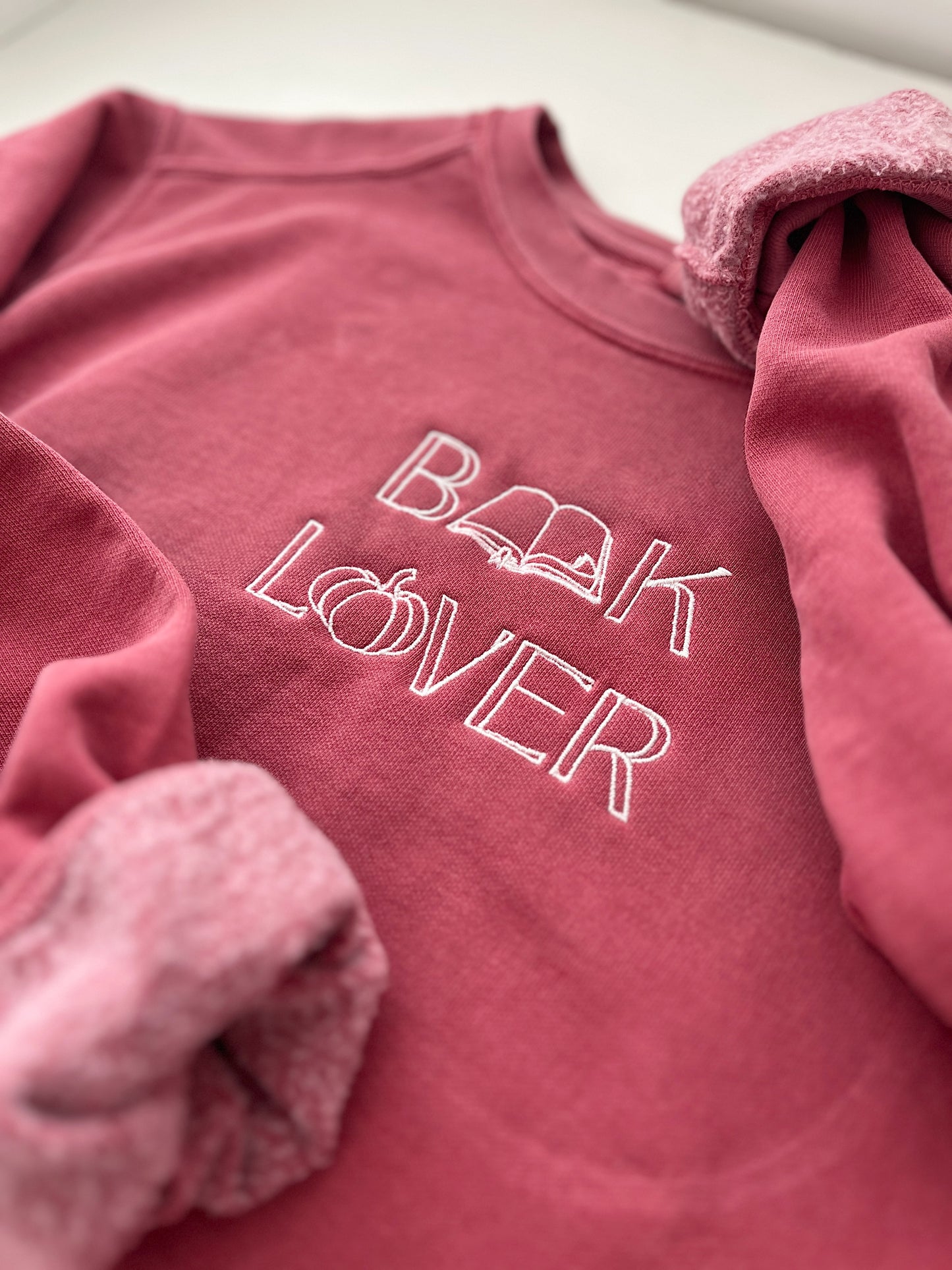 Book Lover Sweatshirt(discounted)